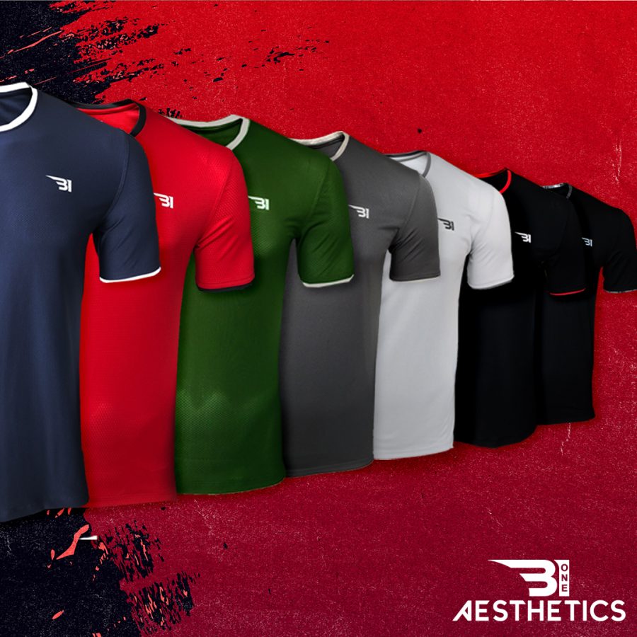 Classic Red T-shirt With Black Contrast Lining - Image 2