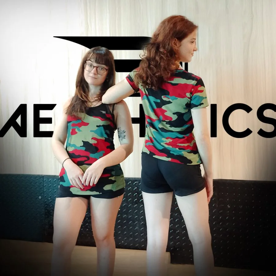 women’s crimson leaf camo tank top