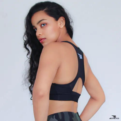 full black sports bra