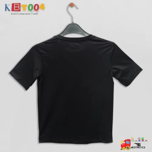 black crew-neck boy's t-shirt