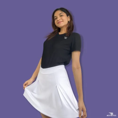 B1 white tennis skirt