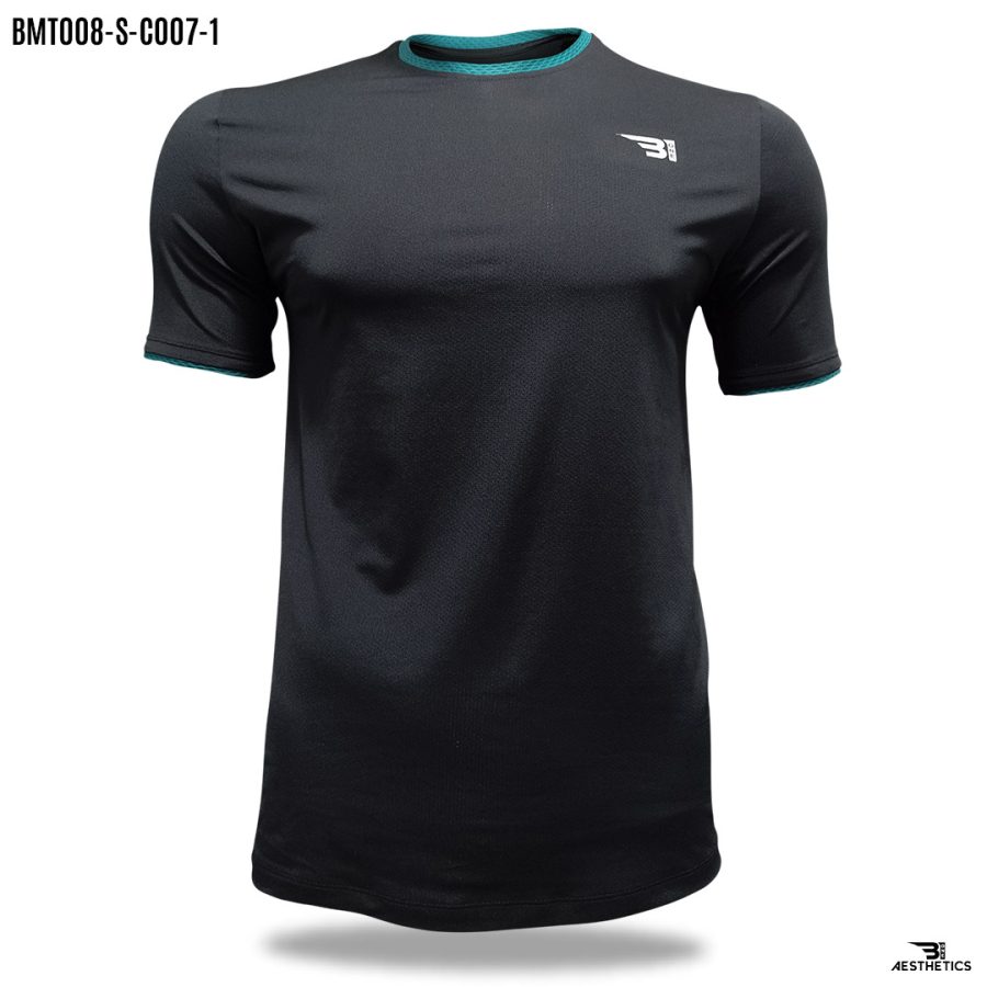 black crew neck t-shirt
