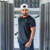 black crew neck t-shirt