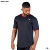 black crew neck t-shirt