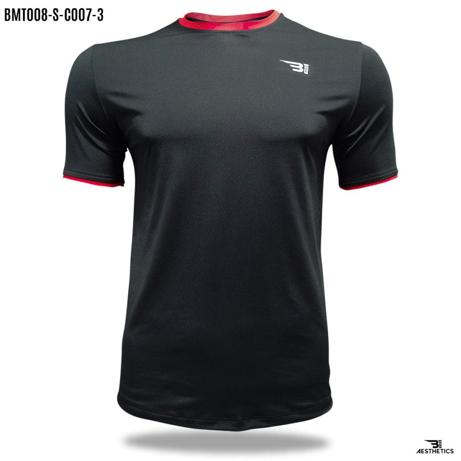 black crew neck t-shirt