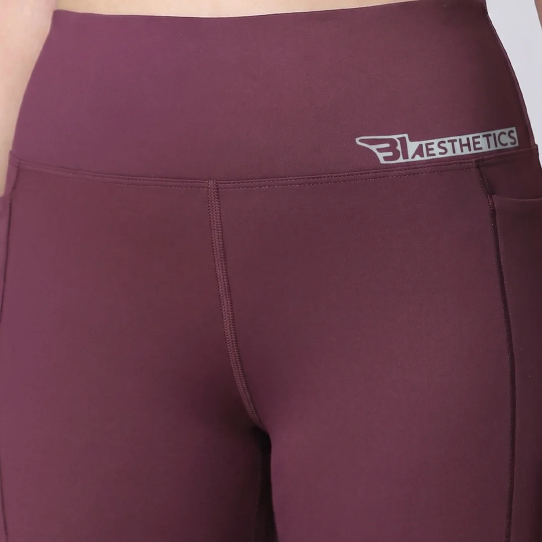 B1 Runney Tights High Rise Waistband Detail