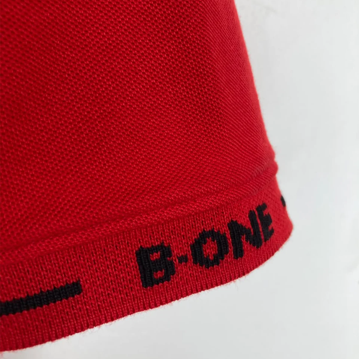 Unisex polo t-shirt ribbed sleeve cuff with B-ONE contrast tipping